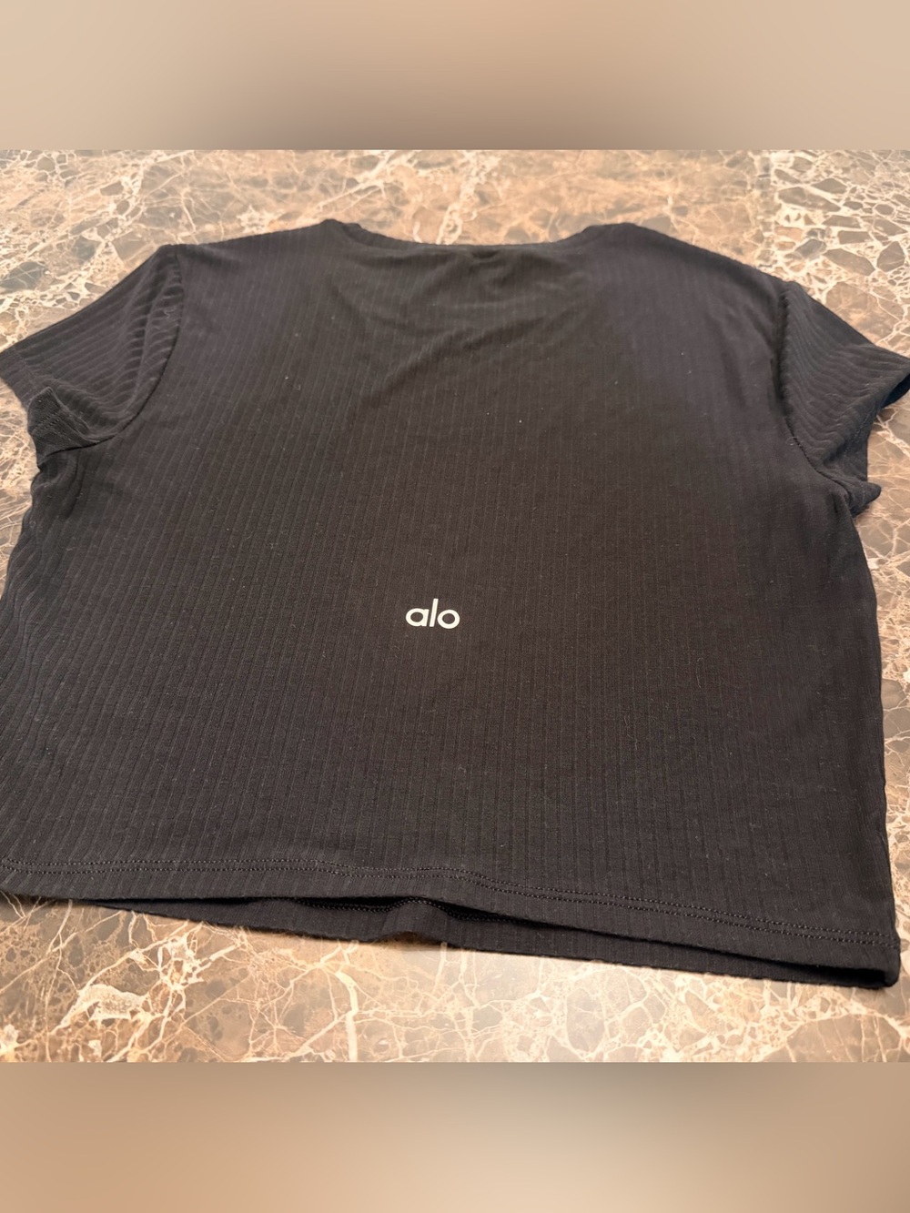 Alo Ribbed Sea Coast Cropped Short Sleeve Tee